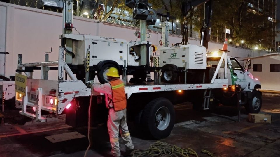 El lunes o martes estará restablecido el servicio eléctrico de Acapulco en su totalidad