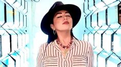 La mamá de Christian Nodal paraliza la red al posar en ajustados pantalones de cuero y se confirma como la abuelita más trendy