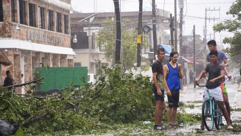 Nuevos ciclones amenazan las costas de México, provocarán lluvias con granizo y descargas eléctricas