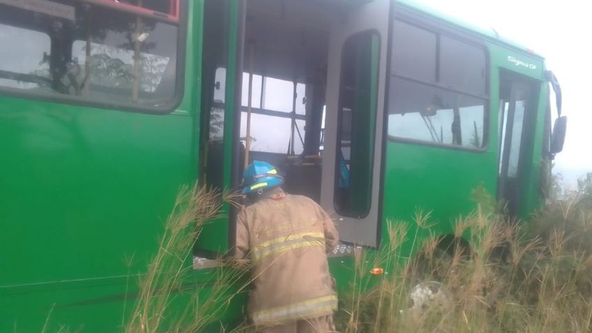 12 automóviles afectados y 7 lesionados deja un choque múltiple en Zapopan