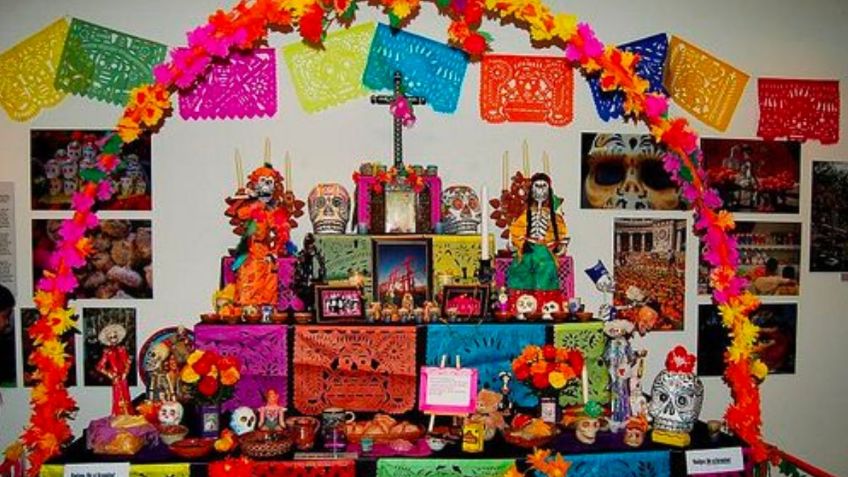 ¿Cuándo y a qué hora se puede consumir lo dispuesto en la ofrenda de Día de Muertos?