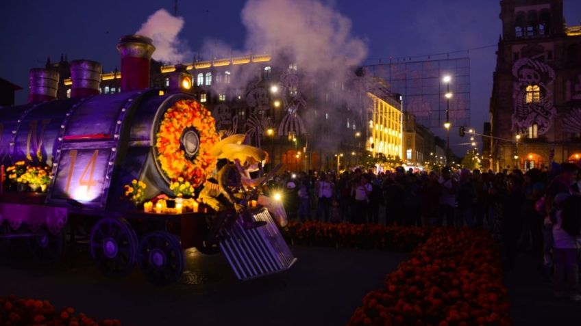 FOTOS: Así luce la monumental ofrenda de Día de Muertos en el Zócalo de la CDMX