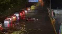 VIDEO: fuertes lluvias en Tlajomulco inundan las calles y generan caos vial