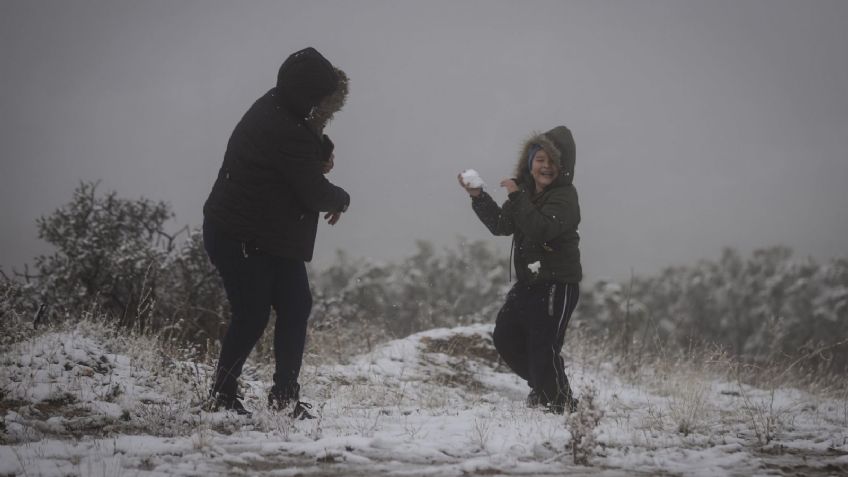 Masa de aire ártica trae nieve en estos estados y heladas en el Valle de México, sigue EN VIVO la trayectoria