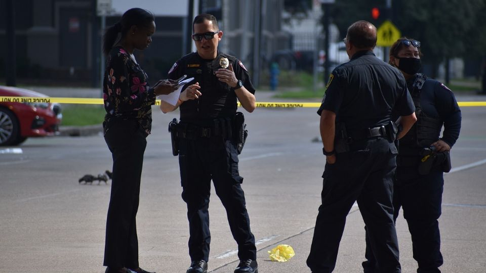 Los agentes no les han aclarado cuáles fueron las razones por las que dispararon.