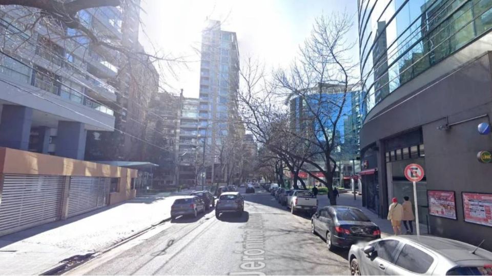 El niño cayó desde una lujosa torre.