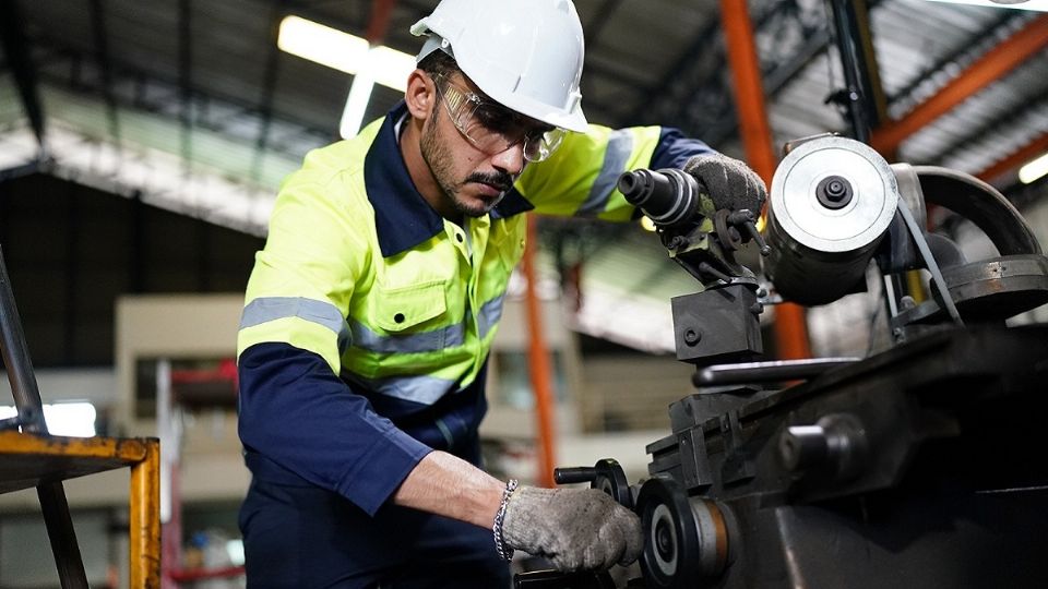 Más participación laboral de la mujer, quitar trabas regulatorias y mayor seguridad, lo que recomienda
