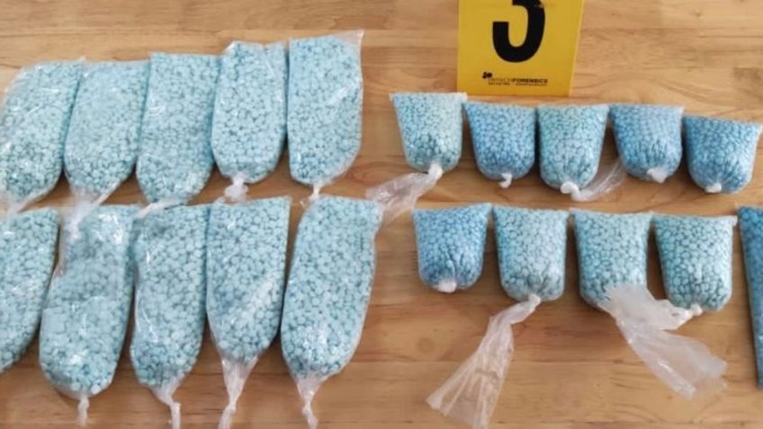 Aprehenden a dos personas con 20 mil pastillas de fentanilo