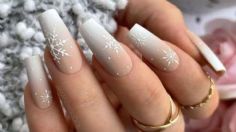 Uñas de nieve: el trend de nail art que imperará durante el invierno 2023