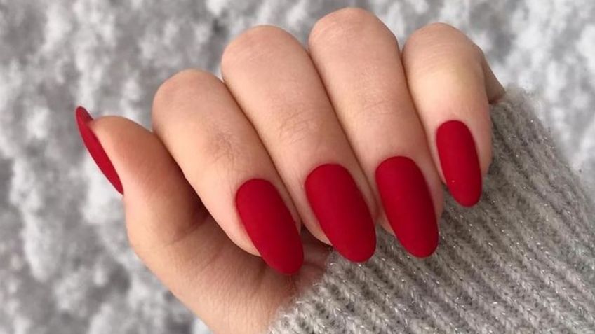 Uñas rojas, así las puedes llevar para ser la más elegante y trendy en la oficina