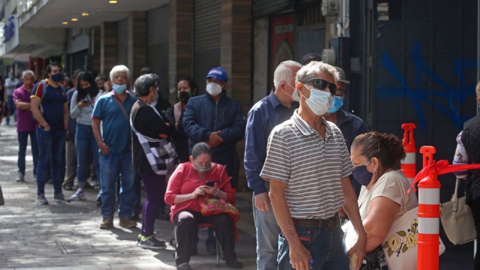 Será a partir de enero del 2024 cuando los pensionados y jubilados reciban un aumento en el monto de su pensión