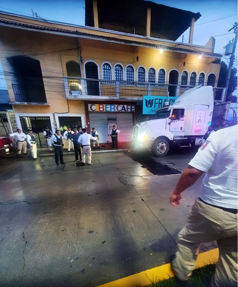 Tráiler detenido Ciudad del Carmen.