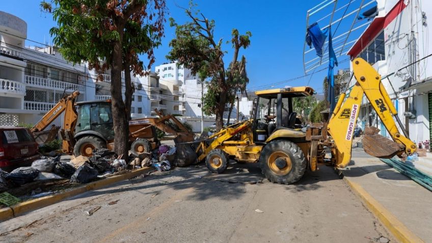 Evelyn Salgado atiende la recolección de basura y residuos sólidos en Acapulco