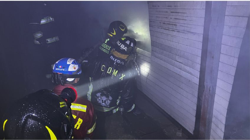 Incendio en Tepito: bomberos de la CDMX sofocan las llamas en un 70%, hay más de 20 locales afectados