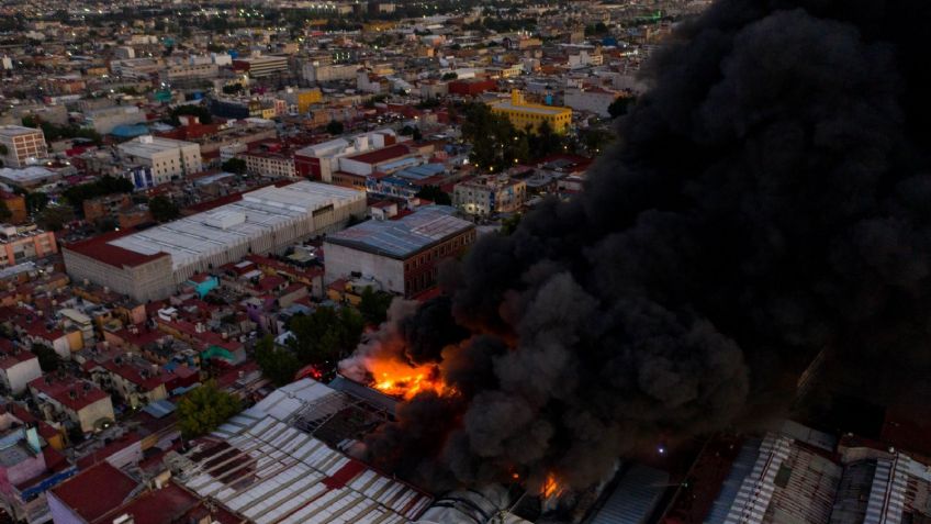 Investiga FGJCDMX incendio en la Lagunilla