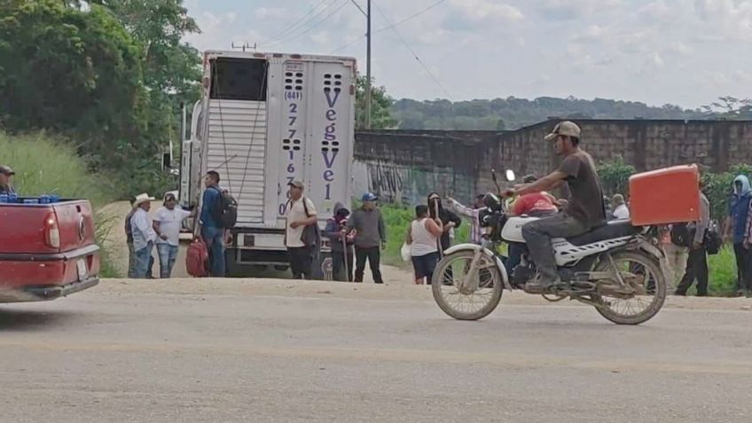 Chiapas: Bloqueo carretero supera las 12 horas, manifestantes piden la liberación de su líder