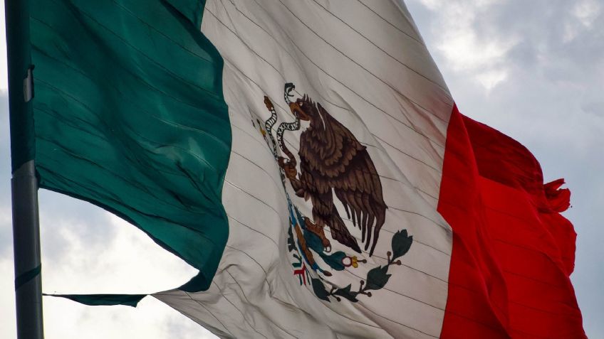 La primera bandera de México está oculta en las montañas de Noruega y esta es la razón