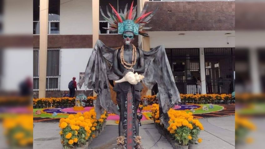 Joven se viste de Mictlantecuhtli, dios azteca del inframundo, y le niegan participar en concurso: "no es mexicano"