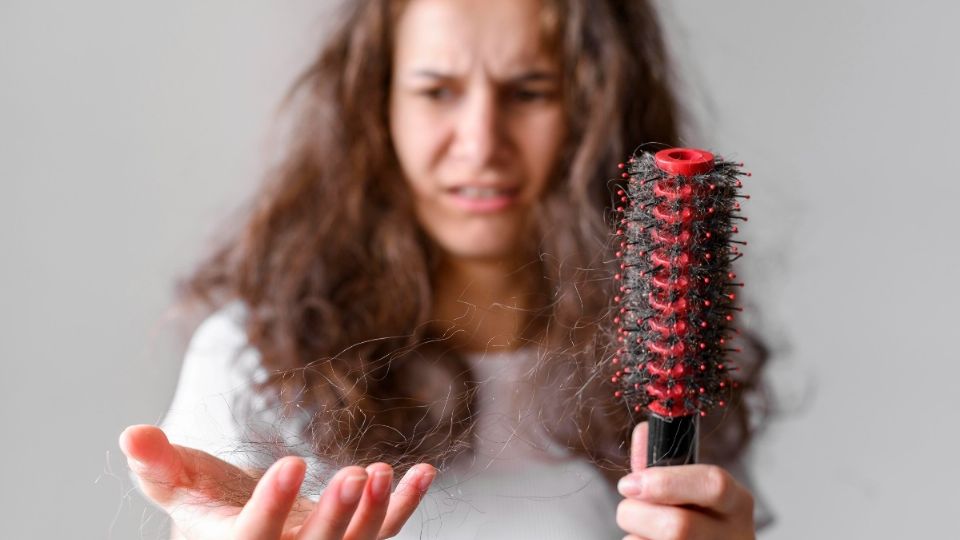 ¡Ni soy tan viejo! ¿Sabes a qué edad pueden aparecer las canas?