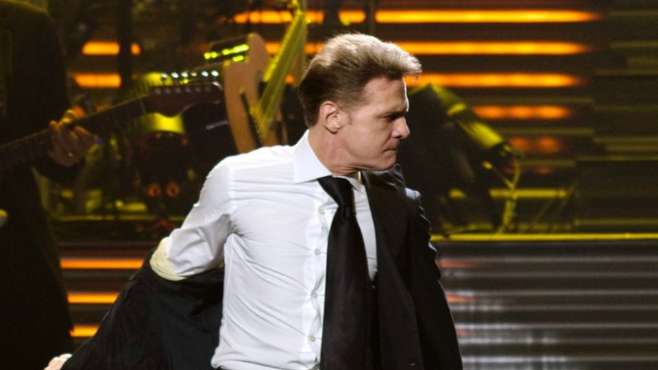 El ícono de la música mexicana, Luis Miguel ofreció su primer concierto