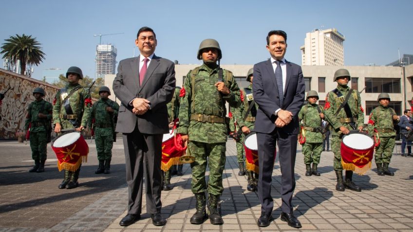 113 aniversario de la Revolución Mexicana: realizan ceremonia de honores a la bandera en la explanada Leona Vicario