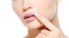 ¿Labios partidos por el frío? haz una crema casera con miel