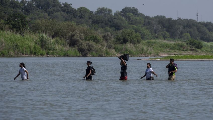 Niño colombiano muere ahogado en el Río Bravo, su hermana está desaparecida