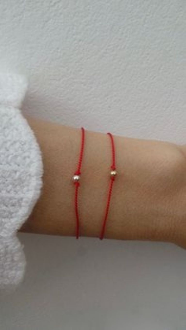 Pulsera roja