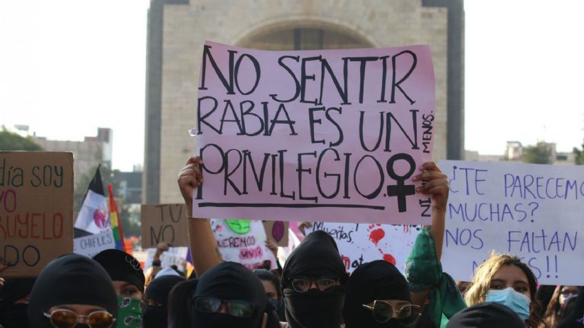 Marcha por el 25N EN VIVO: llega al final la concentración de mujeres que buscan justicia