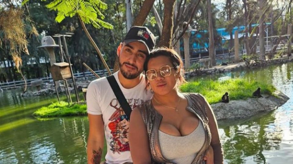 Kimberly 'La más preciosa'  y su esposo Oscar