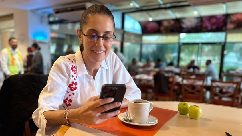 Claudia Sheinbaum celebra 100 mil seguidores en su Canal de WhatsApp