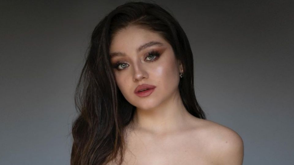 Karol Sevilla es captada entre risas junto al cantante Mario Bautista