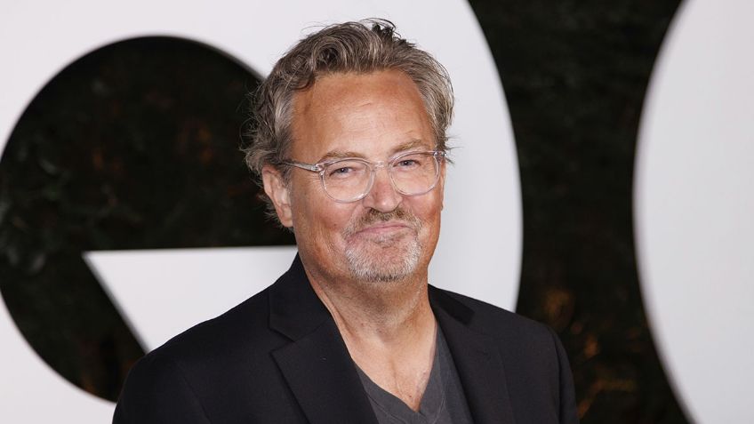 Con una ceremonia muy íntima, el elenco de "Friends", amigos y familiares, se despidieron de Matthew Perry