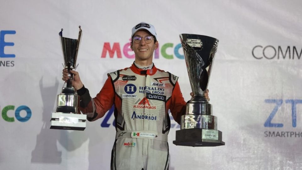 Alex de Alba consiguió su primer título de NASCAR Challenge como parte del SpeedFest.