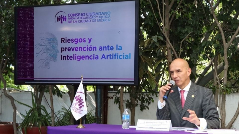 Guerrero Chiprés, dijo que los delincuentes acuden al robo de identidad para tramitar tarjetas de crédito o cuentas bancarias