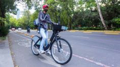 Ciclistas de la CDMX salen a las calles sin ropa para exigir mayor seguridad vial