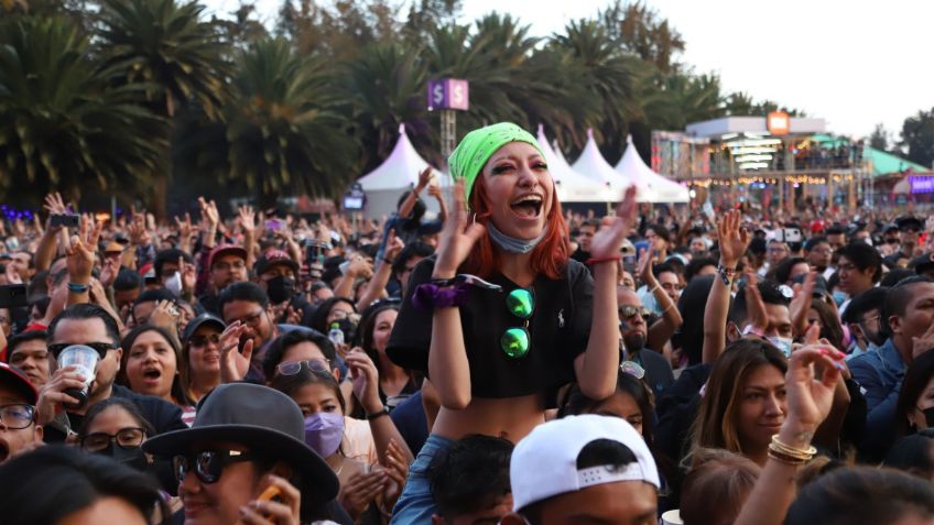 Vive Latino lanza pistas para develar su cartel de bandas para su edición 2024