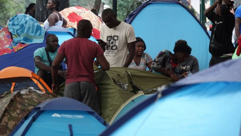 Hombre se suicida en campamento de damnificados en la Cuauhtémoc