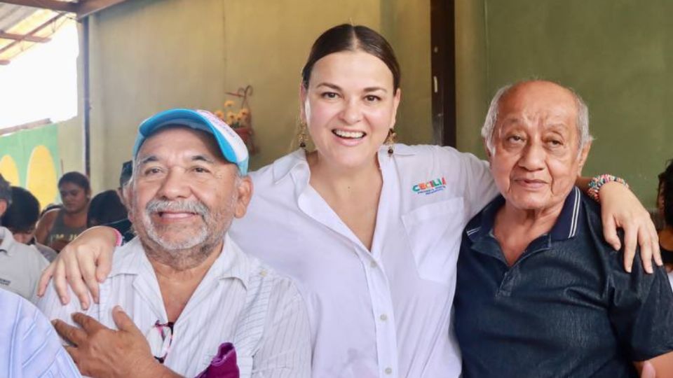 Cecilia Patrón continuará recorriendo las comunidades de Mérida