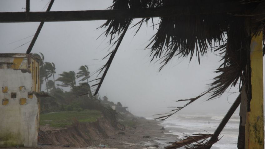 Peligran las costas en Veracruz, activan alerta gris por vientos de 120 km/h este 10 de diciembre