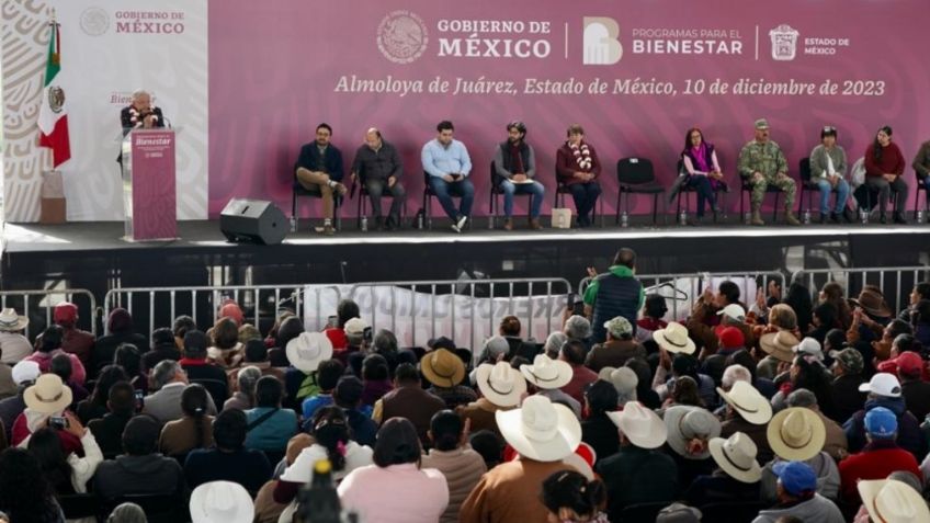 AMLO: sin mayoría en el Congreso cuesta más trabajo ayudar a la gente