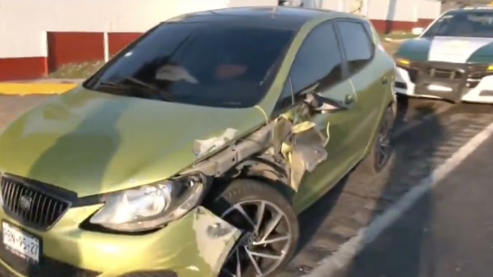 Un auto impactó al policía que iba en su moto rumbo al trabajo