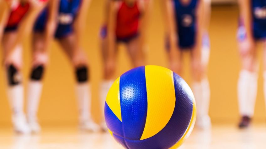 Aficionados golpean a equipo femenino de voleibol en Turquía