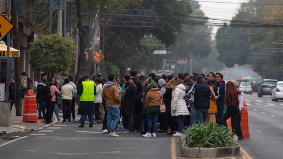 El primero ocurrió a las 14:13 horas y tuvo una magnitud de 3.2, su epicentro se localizó en la alcaldía Magdalena Contreras. Mientras que el segundo tuvo una intensidad de 2.4, sucedió a las 14:15 horas