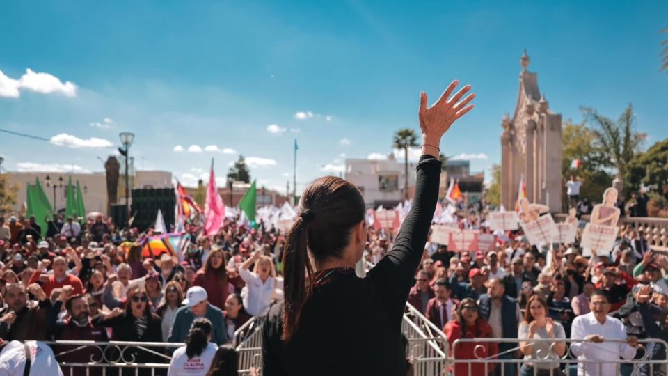 La morenista deseó buenos momentos a la ciudadanía