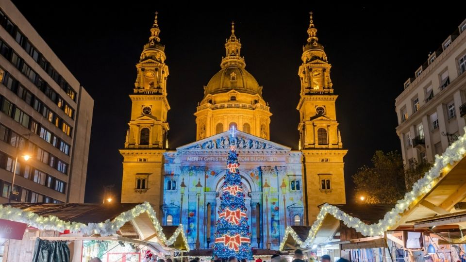 Los mercados navideños son un atractivo tradicional europeo.