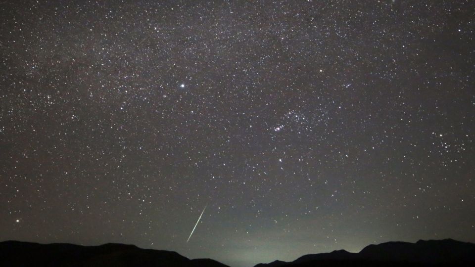 Cabe destacar que durante estos días también habrá luna creciente, por lo que su brillo iluminará el cielo gran parte de la noche