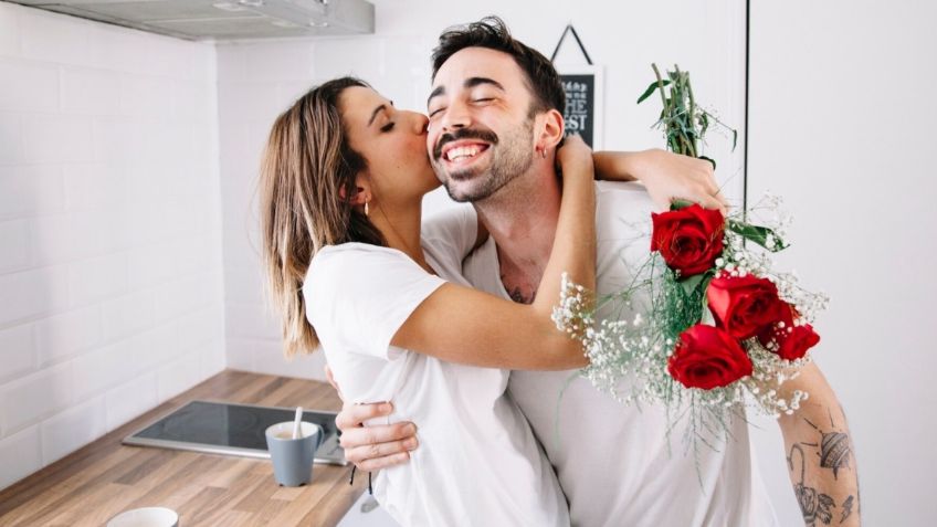 Las 5 cosas que hacen las parejas felices y enamoradas