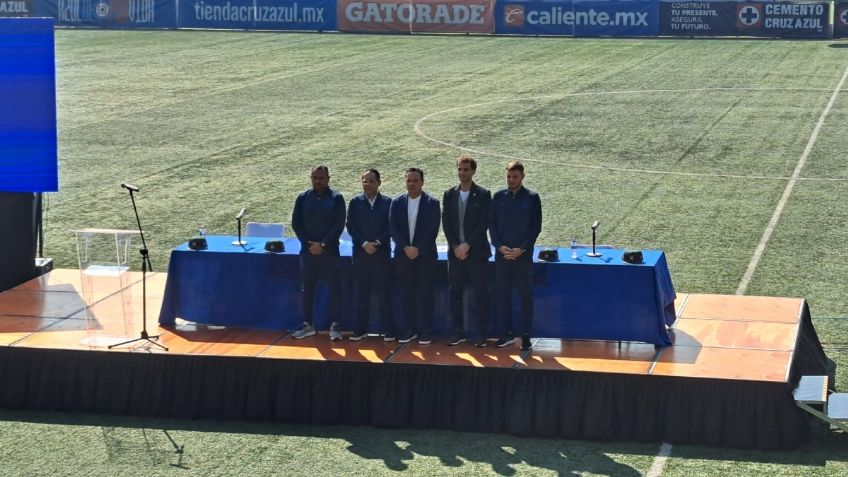 Cruz Azul presentan a Martín Anselmi como su DT y punta de lanza del nuevo proyecto