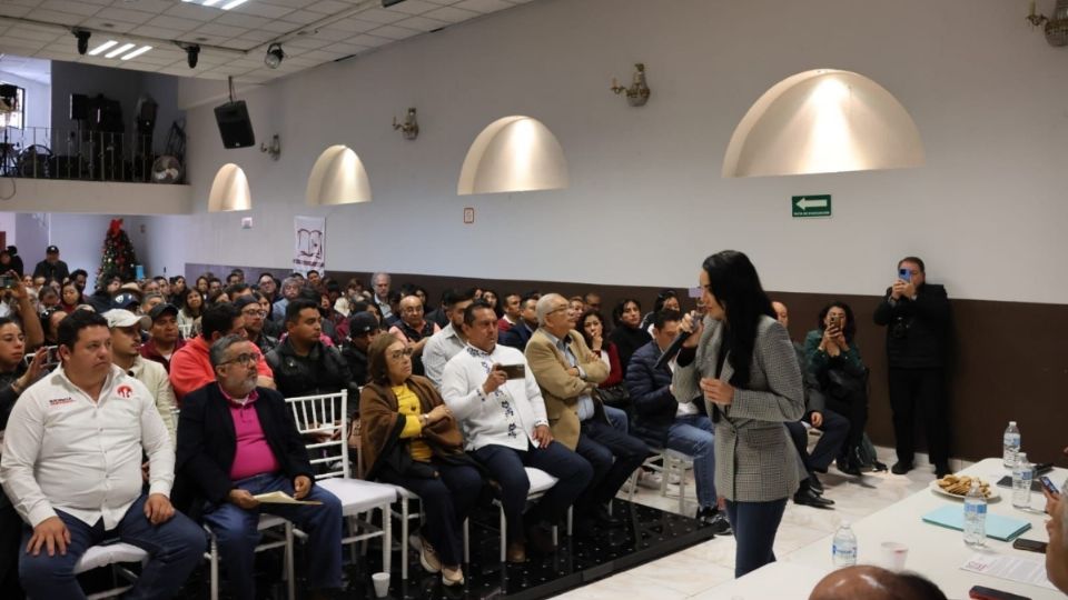 Gabriela Jiménez Godoy destacó que la educación pública vuelve a ser el eje rector en la construcción del futuro de México y de la Ciudad de México